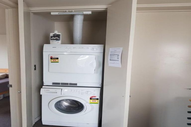 Photo of property in 4/23 Clare Road, St Albans, Christchurch, 8014