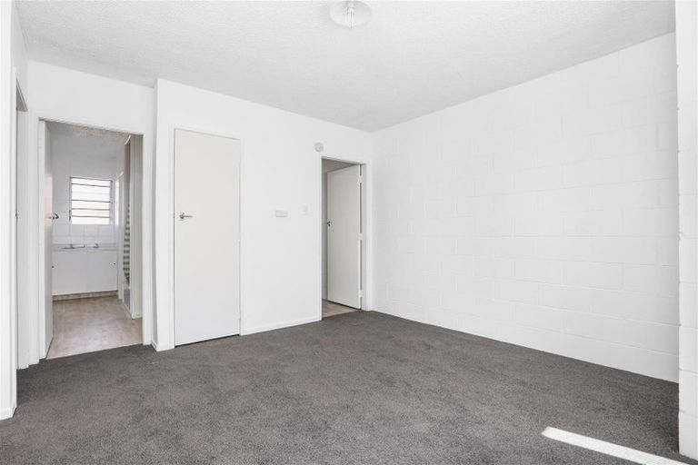 Photo of property in 226 Old Farm Road, Hamilton East, Hamilton, 3216