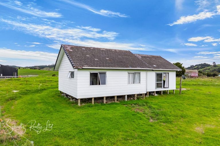 Photo of property in 32a Swamp Road, Mareretu, Maungaturoto, 0571