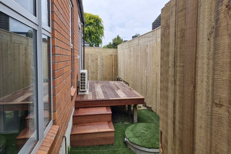 Photo of property in 30b Larch Place, Casebrook, Christchurch, 8051
