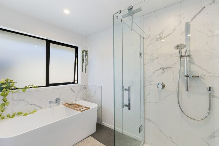 Photo of property in 39 Aratapu Street, Waitara, 4320