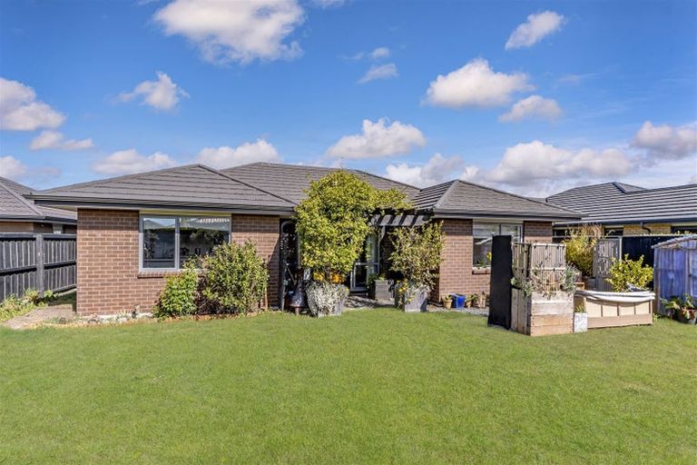 Photo of property in 61 Chandler Way, Rolleston, 7615