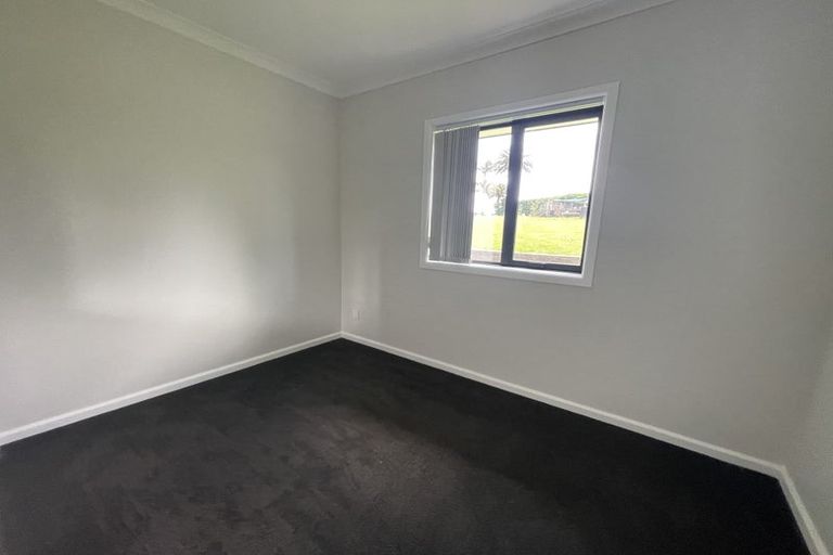 Photo of property in 45 Nixon Road, Taupaki, 0782
