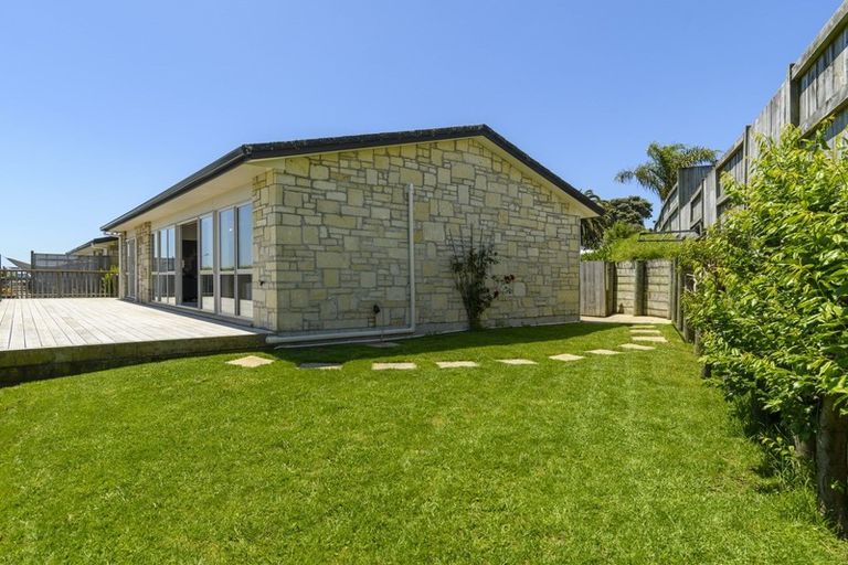 Photo of property in 3/21 Sardinia Rise, Bethlehem, Tauranga, 3110