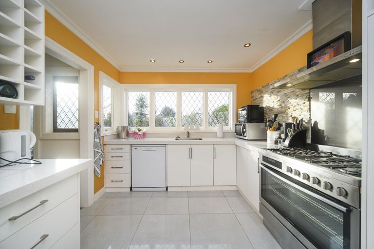 Photo of property in 23 Ngaio Street, West End, Palmerston North, 4412