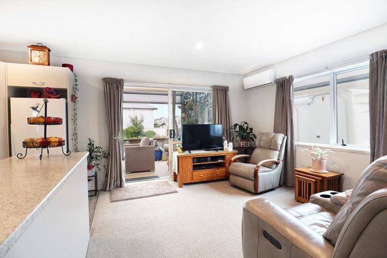 Photo of property in 711/11 Kamahi Crescent, Papamoa Beach, Papamoa, 3118