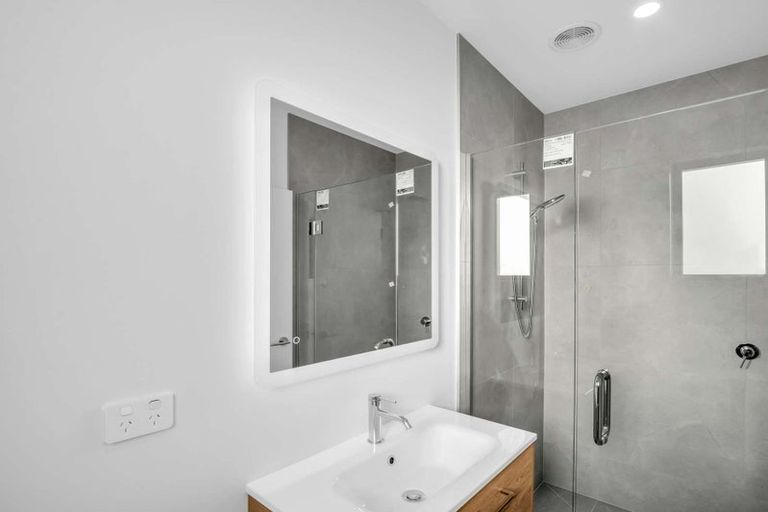 Photo of property in 15 Ivan Mauger Place, Rolleston, 7615