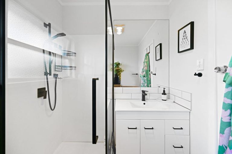 Photo of property in 10 Thomson Avenue, Dinsdale, Hamilton, 3204