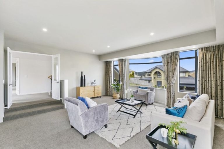 Photo of property in 47 Waverton Terrace, Churton Park, Wellington, 6037