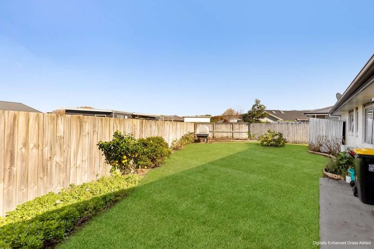 Photo of property in 17 Alf Simpson Drive, Whitianga, 3510