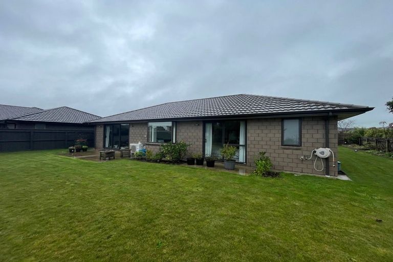 Photo of property in 20 Piharau Crescent, Hurdon, New Plymouth, 4310