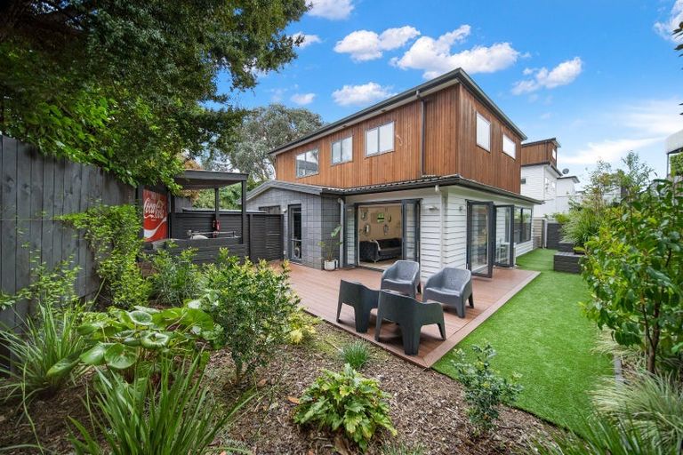 Photo of property in 40a Gills Road, Bucklands Beach, Auckland, 2014