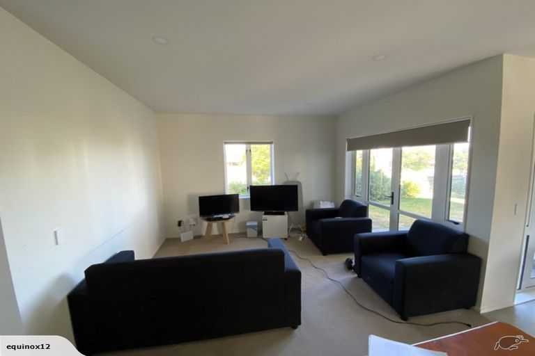 Photo of property in 79 Grove Road, Papakura, 2110