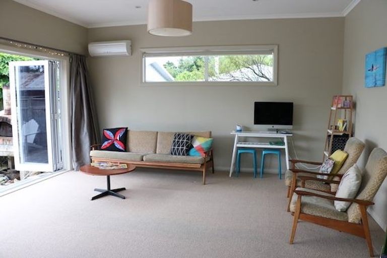 Photo of property in 31 Clifton Avenue, Carterton, 5713