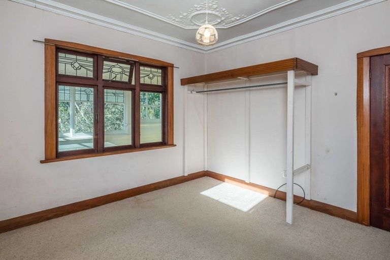 Photo of property in 40 Severn Street, Island Bay, Wellington, 6023