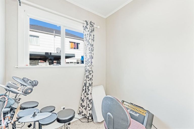 Photo of property in 11 George Street, Riccarton, Christchurch, 8041