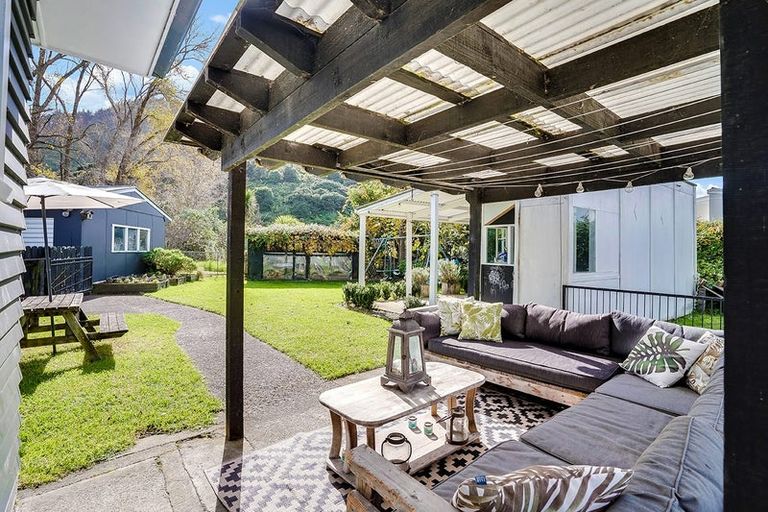 Photo of property in 1 Great South Road, Taupiri, 3721