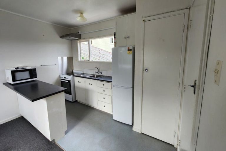 Photo of property in 13a Bedford Street, Northland, Wellington, 6012