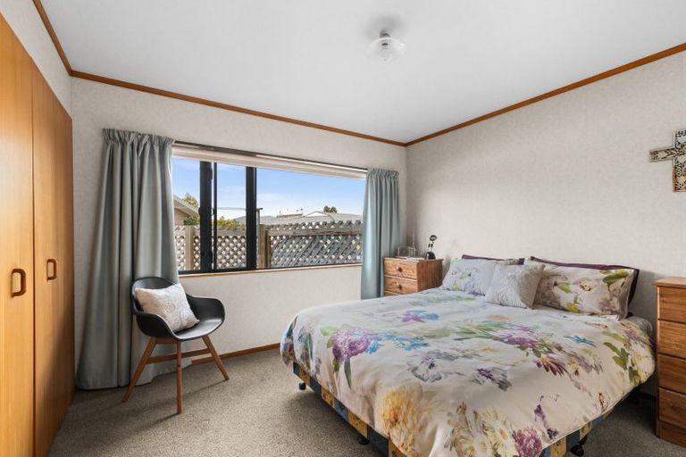 Photo of property in 3/411 Eastbourne Street East, Hastings, 4122