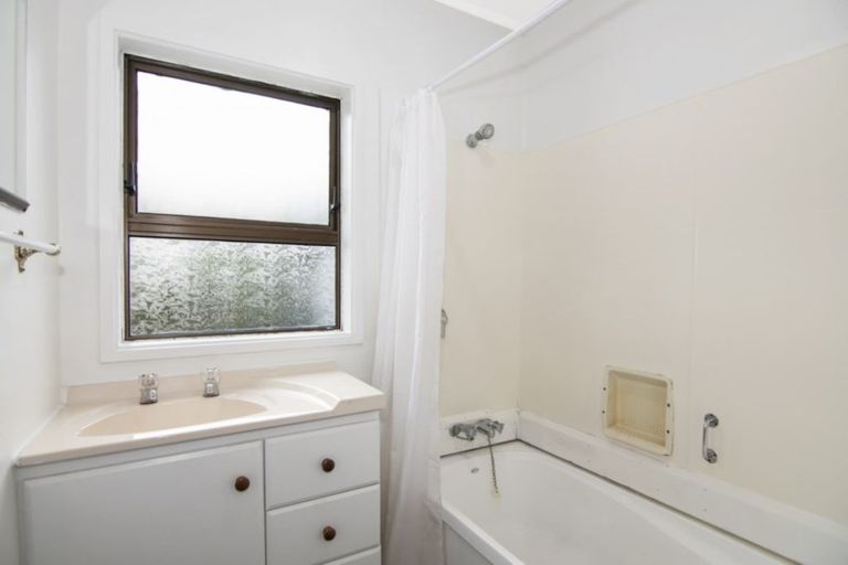 Photo of property in 15 Arapiki Road, Stoke, Nelson, 7011