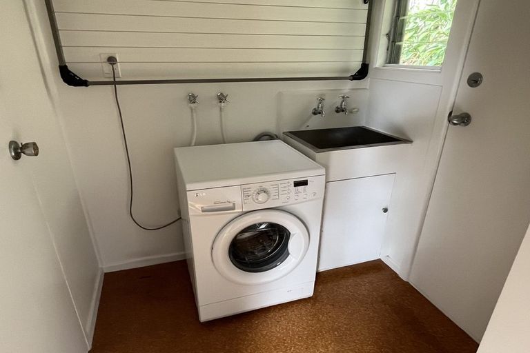 Photo of property in 127b Makara Road, Karori, Wellington, 6012