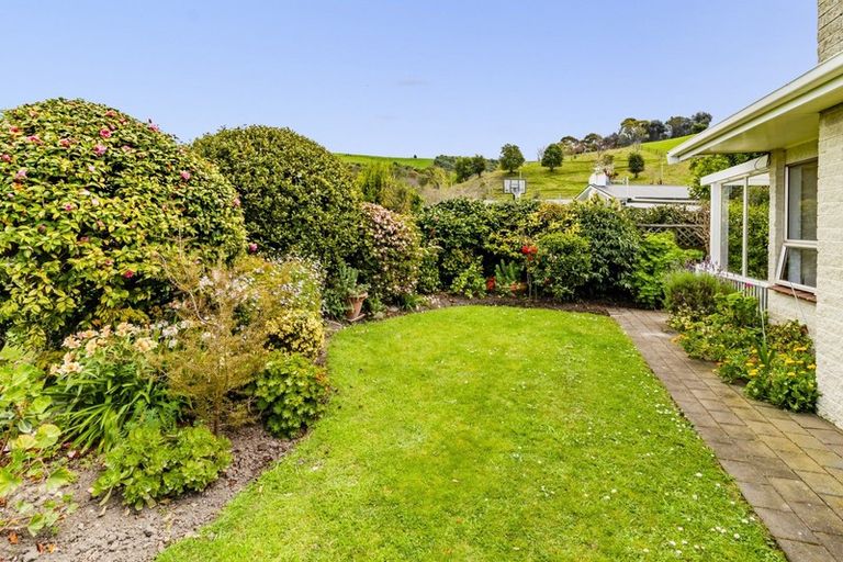 Photo of property in 3 Dolbel Street, Taradale, Napier, 4112