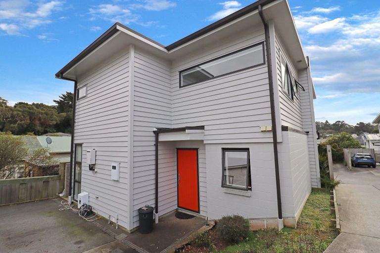 Photo of property in 7/60 Broderick Road, Johnsonville, Wellington, 6037