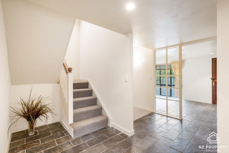 Photo of property in 225 Larnach Road, Waverley, Dunedin, 9013