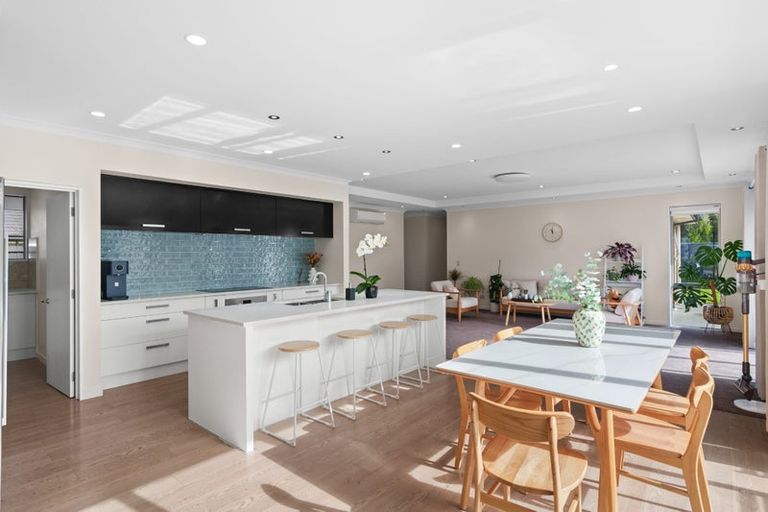 Photo of property in 6 Malachy Grove, Aidanfield, Christchurch, 8025