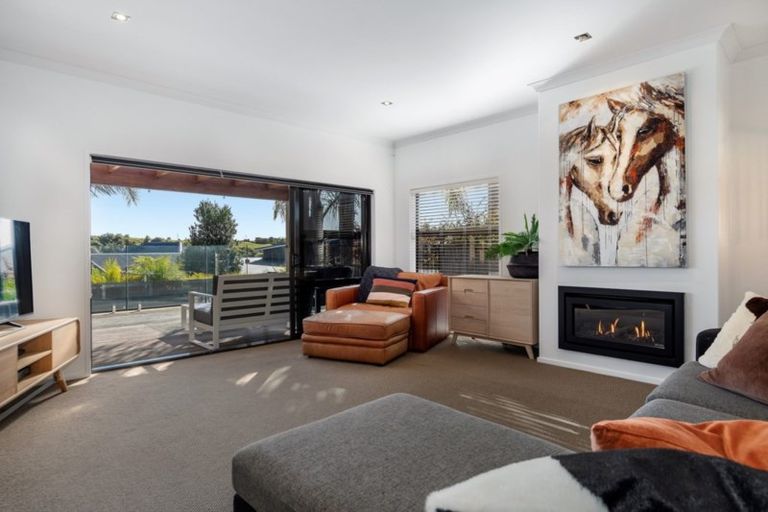 Photo of property in 11 Glenpark Crescent, Bethlehem, Tauranga, 3110