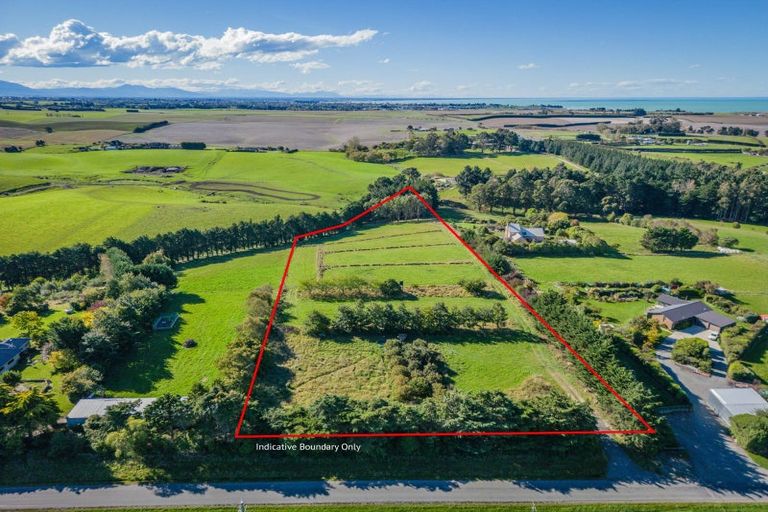 Photo of property in 38 Daniels Road, Normanby, Timaru, 7971