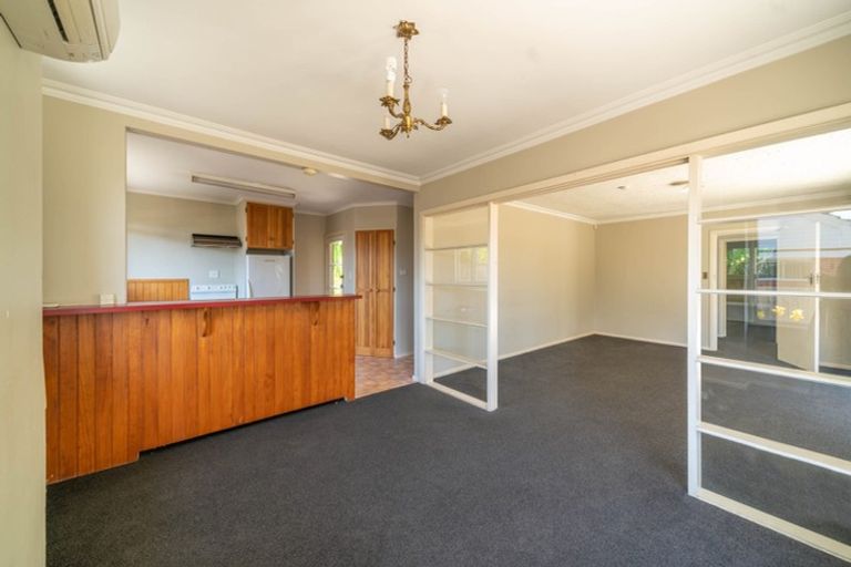 Photo of property in 2/60 Grahams Road, Burnside, Christchurch, 8041