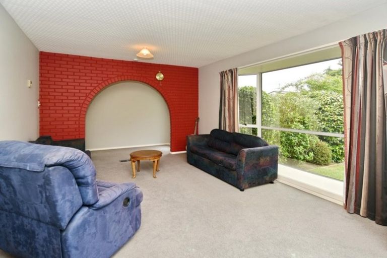 Photo of property in 93 Oakhampton Street, Hornby, Christchurch, 8042