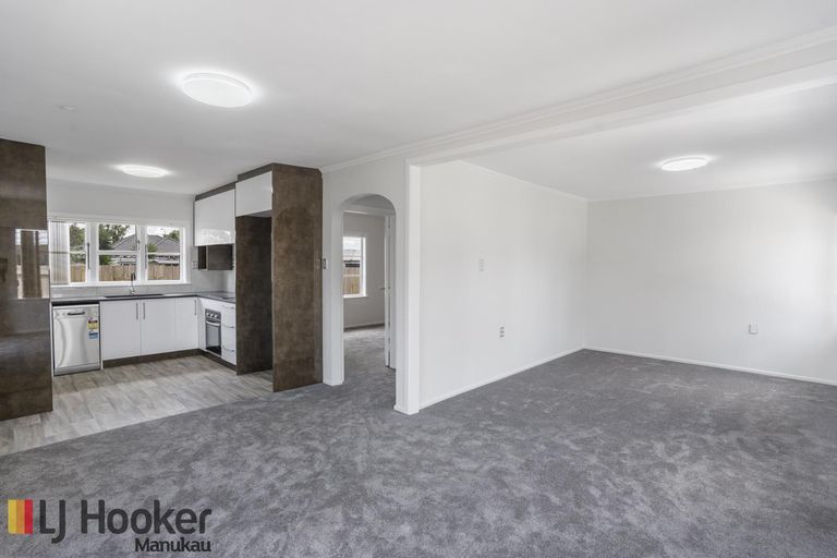 Photo of property in 58c Gloucester Road, Manurewa, Auckland, 2102