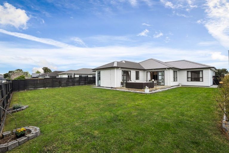 Photo of property in 202 Matua Road, Kumeu, 0810