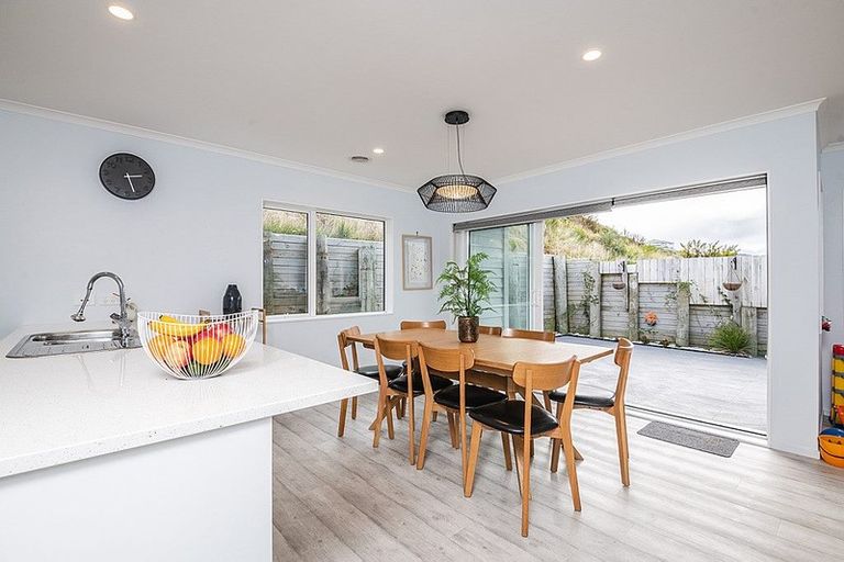 Photo of property in 61b Mauldeth Terrace, Churton Park, Wellington, 6037