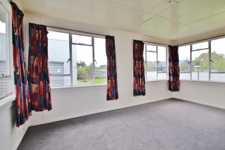 Photo of property in 7 Oxford Street, East Gore, Gore, 9710