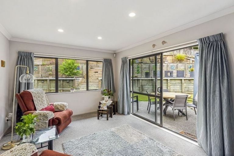 Photo of property in 37 Ashleigh Way, Waikanae Beach, Waikanae, 5036