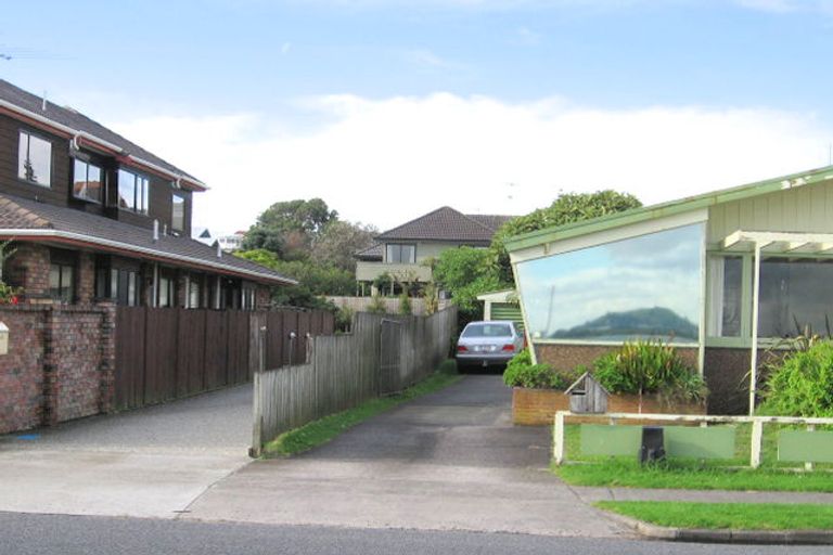 Photo of property in 1/30 The Parade, Bucklands Beach, Auckland, 2012