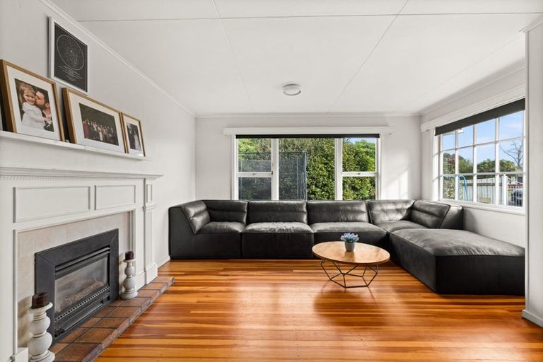 Photo of property in 711 Ballantyne Street, Frimley, Hastings, 4120