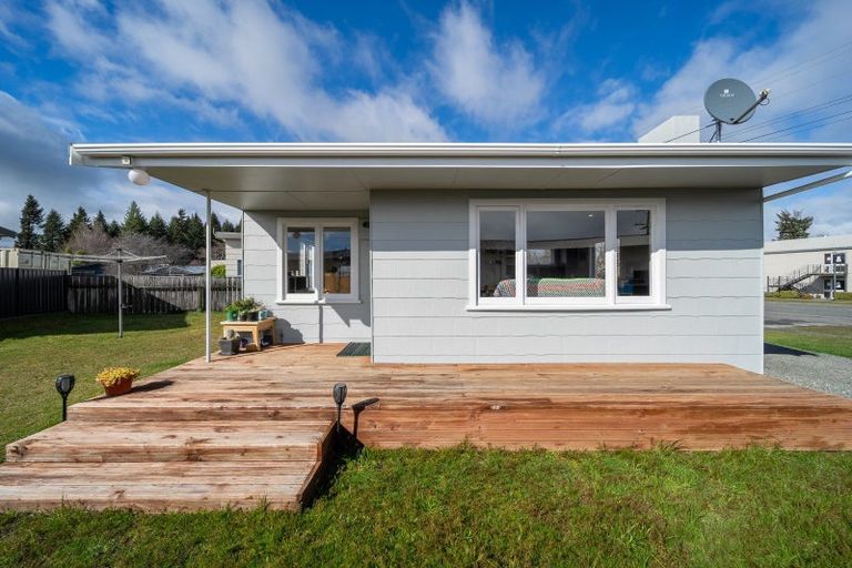 Photo of property in 49a Quintin Drive, Te Anau, 9600