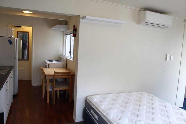 Photo of property in 1/128 London Street, Dunedin Central, Dunedin, 9016