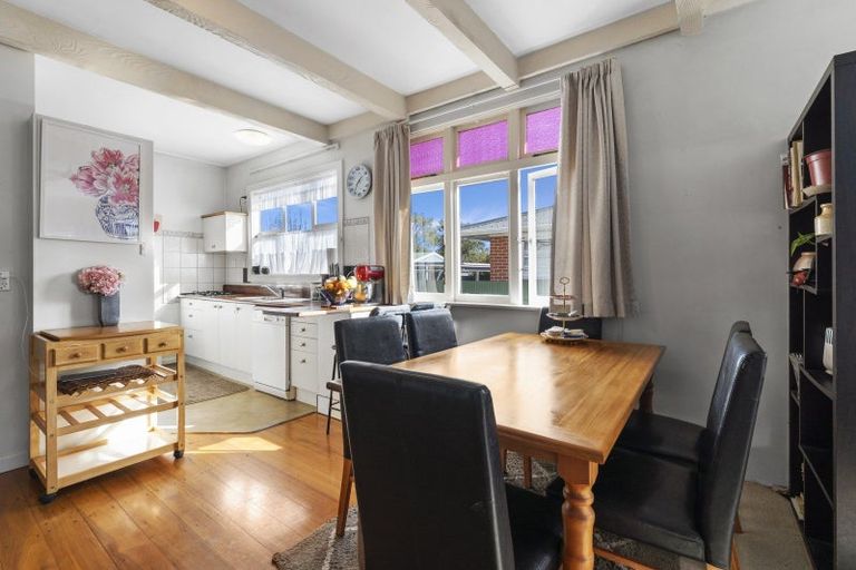 Photo of property in 29 Duke Street, Levin, 5510