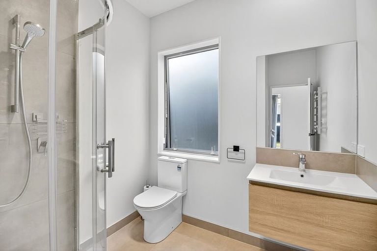 Photo of property in 4 Berba Lane, Westgate, Auckland, 0814