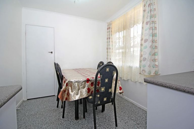 Photo of property in 10 Gardiner Grove, Mangere East, Auckland, 2024
