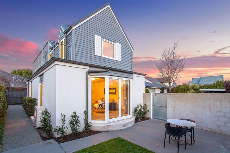 Photo of property in 402a Papanui Road, Papanui, Christchurch, 8053