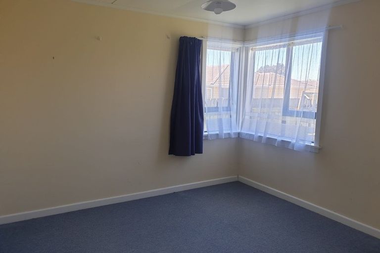 Photo of property in 15 Meeanee Road, Taradale, Napier, 4112