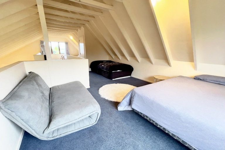 Photo of property in 105b Ocean Road, Whangamata, 3620