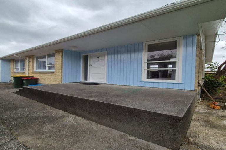 Photo of property in 21-a Kairanga Crescent, Wainuiomata, Lower Hutt, 5014