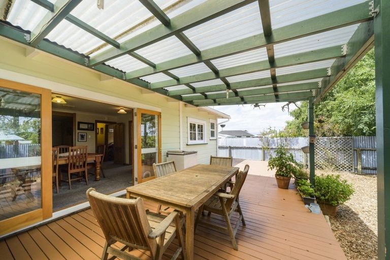 Photo of property in 44 Sherwill Street, Feilding, 4702